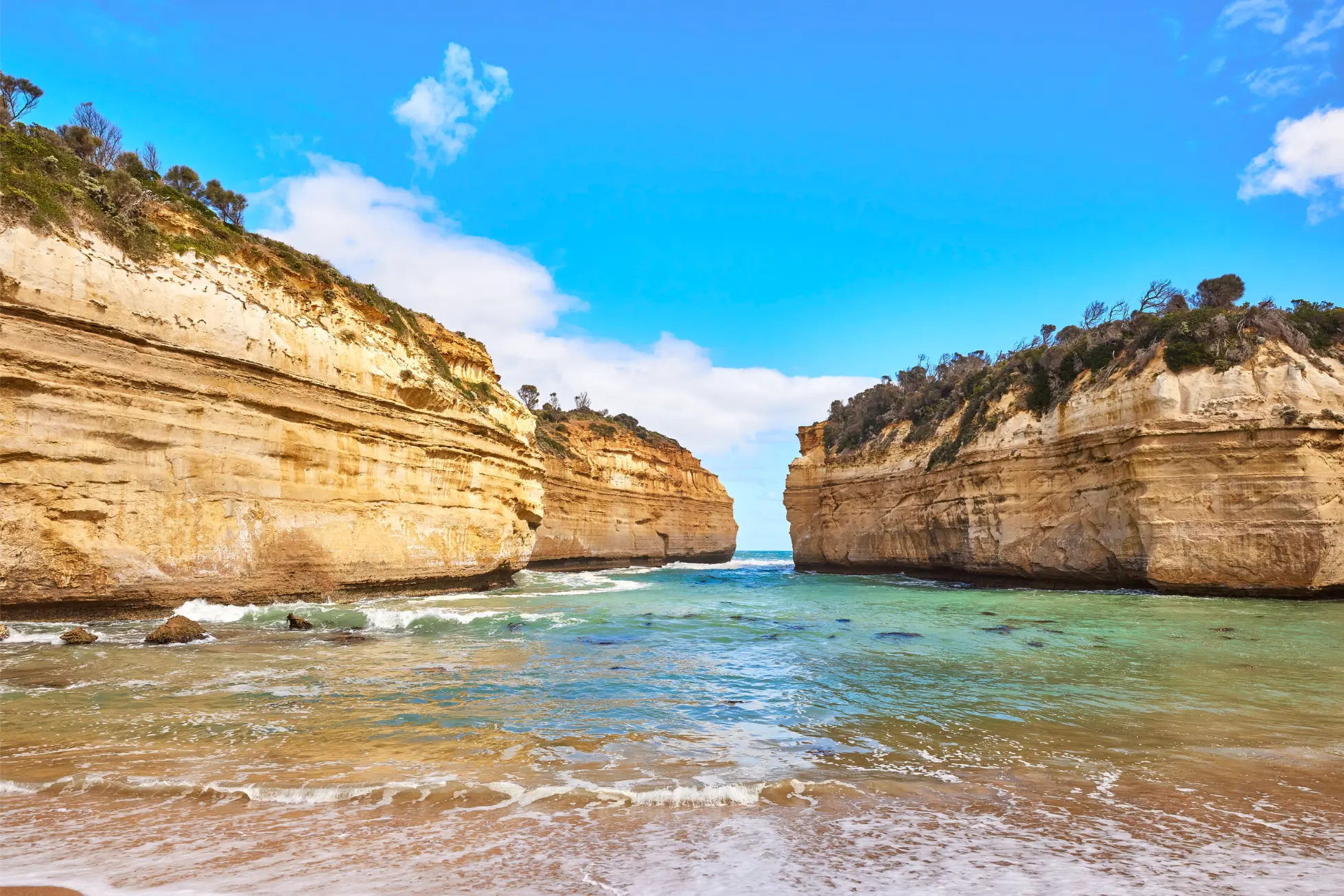 Loch Ard Gorge beach